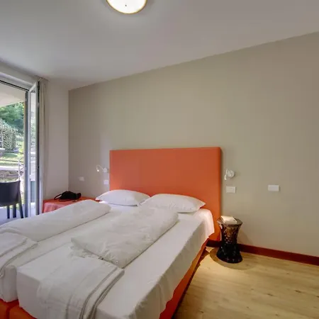 Isolino شقة فندقية