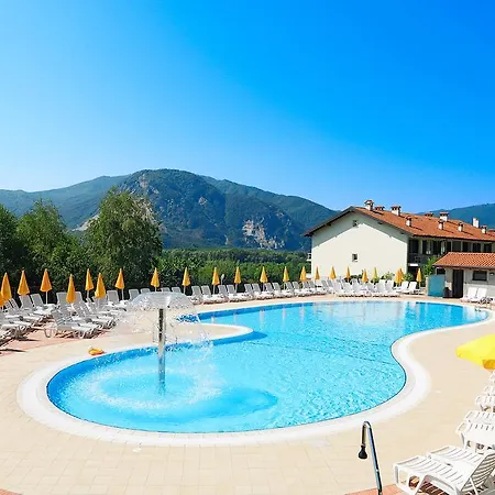 Aparthotel Isolino 3*
