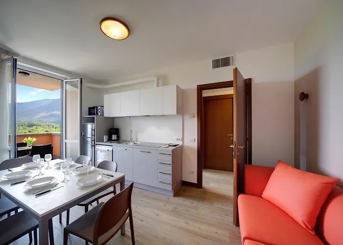 Hotel apartamentowy Isolino 3*