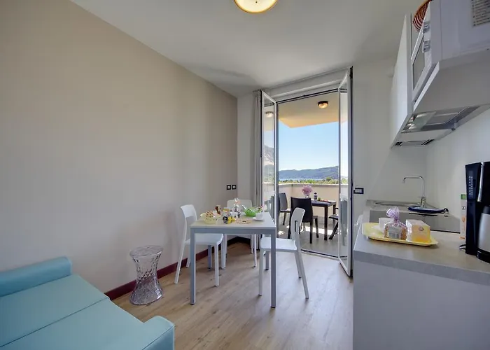 Isolino Lejlighedshotel Verbania