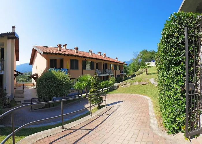 Hotel apartamentowy Isolino 3*