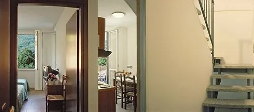 Isolino Hotel apartamentowy 3*