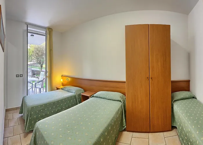 Hotel apartamentowy Isolino 3*